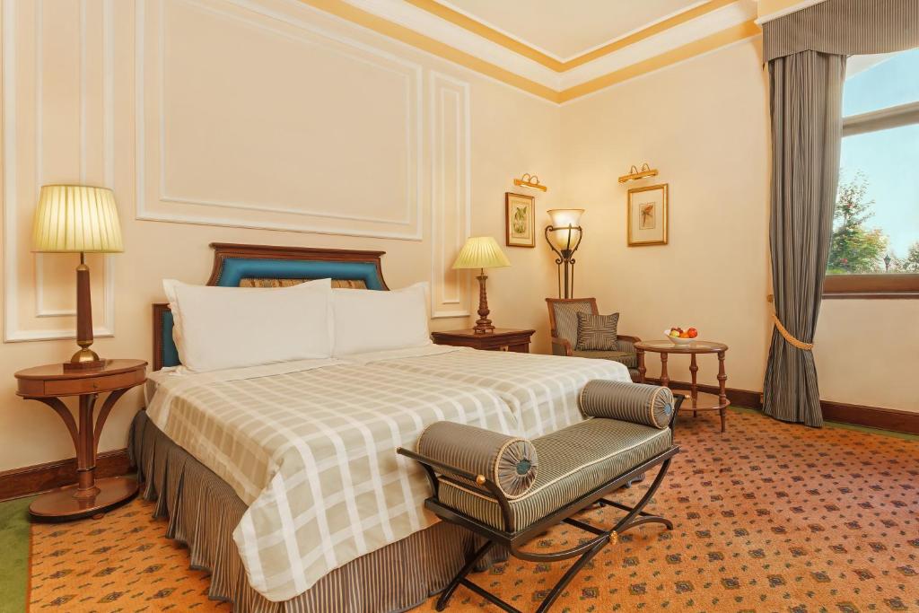 Четырехместный (Номер Делюкс), The Oberoi Grand Kolkata