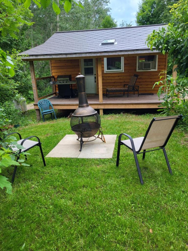 Serene Westside Tiny Cabin photo 1
