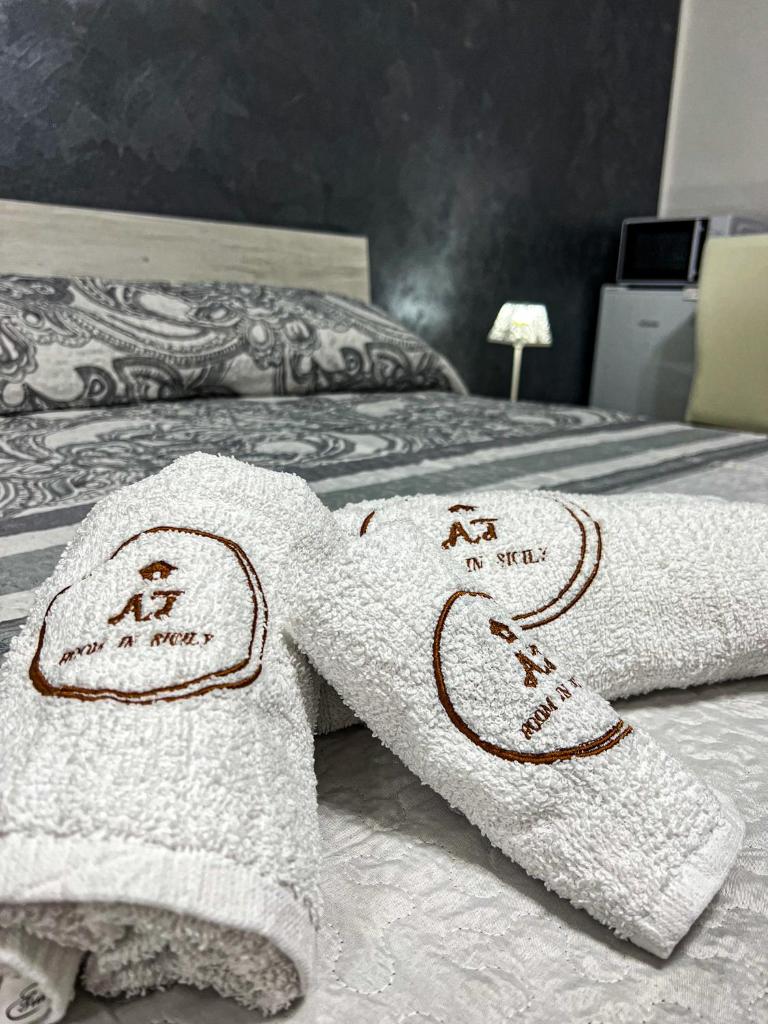 Room in Sicily photo 4