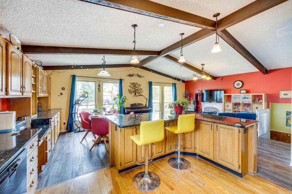 Colorado Springs Home with Patio and Ping Pong Table! photo 4