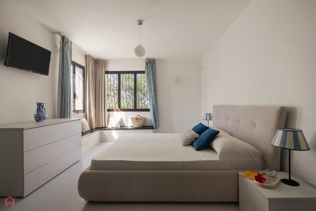 Stunning seaview villa photo 3