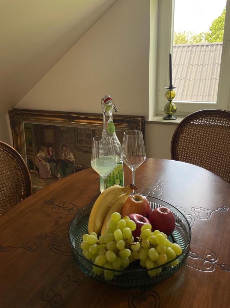 Sea View Old Town apartment photo 4