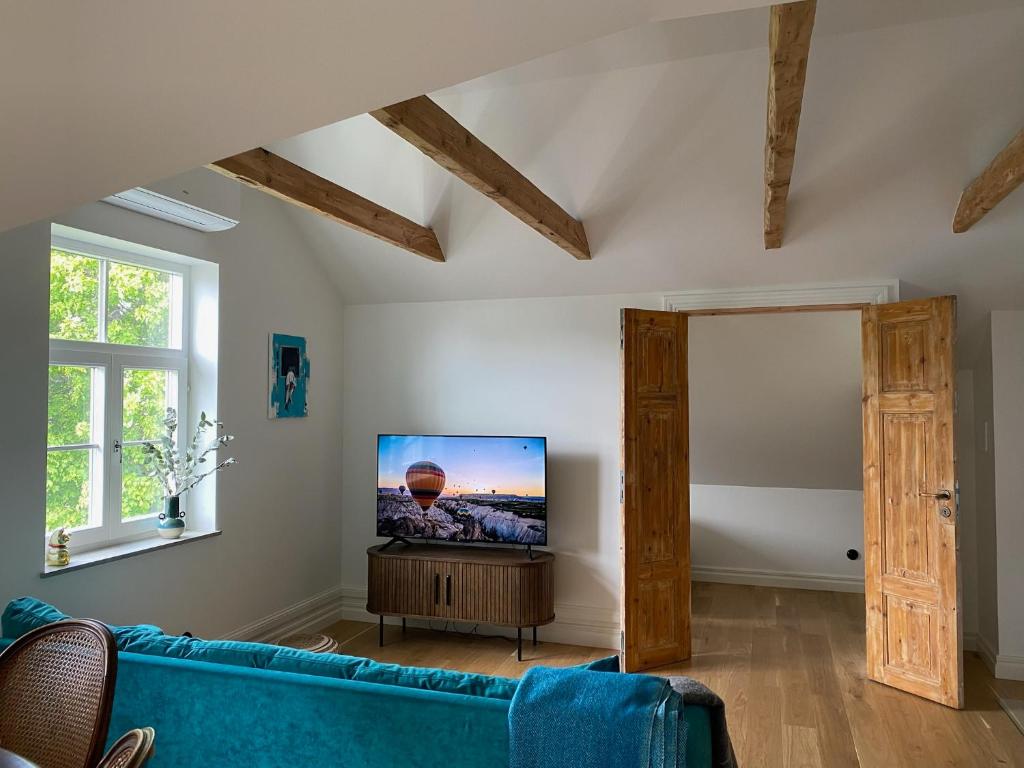 Sea View Old Town apartment photo 2