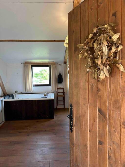 Cosy maison solaire + jacuzzi a la Ferme photo 2