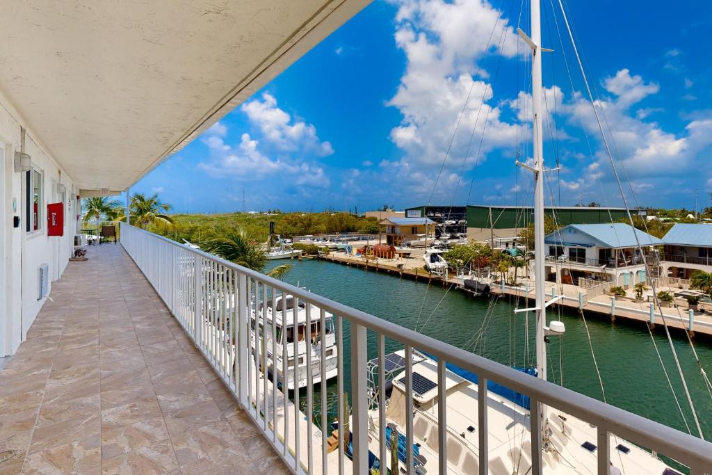 Skipjack Resort & Marina #404 photo 1