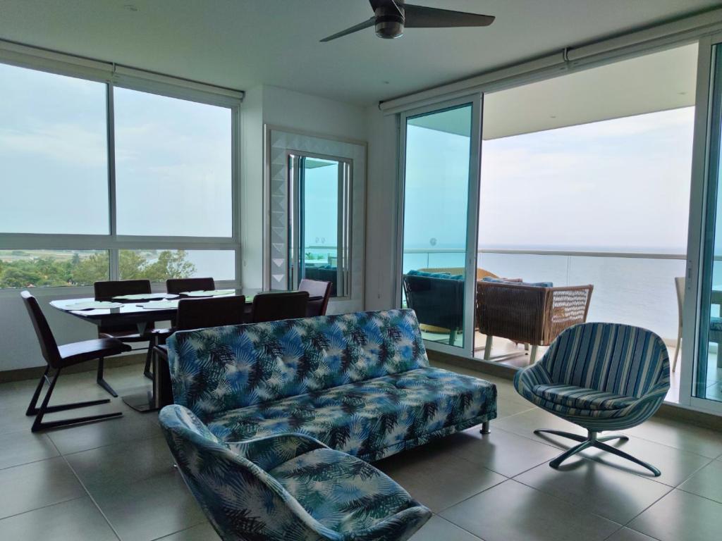 Playa Dormida 2. Hermoso apartamento frente al mar photo 2