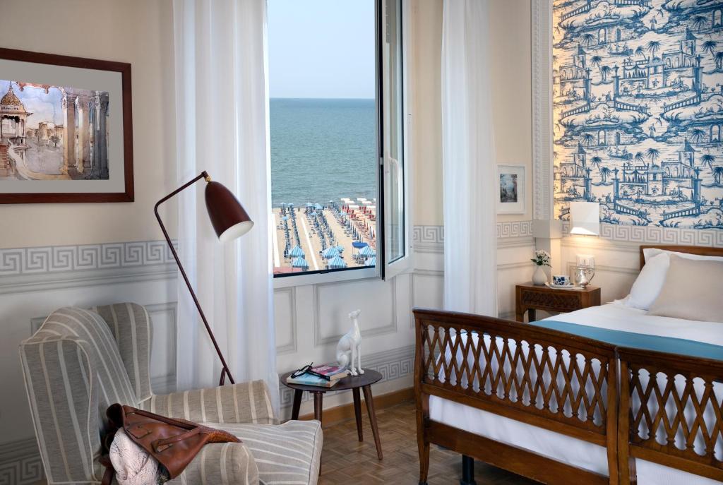 Palace Hotel photo 3