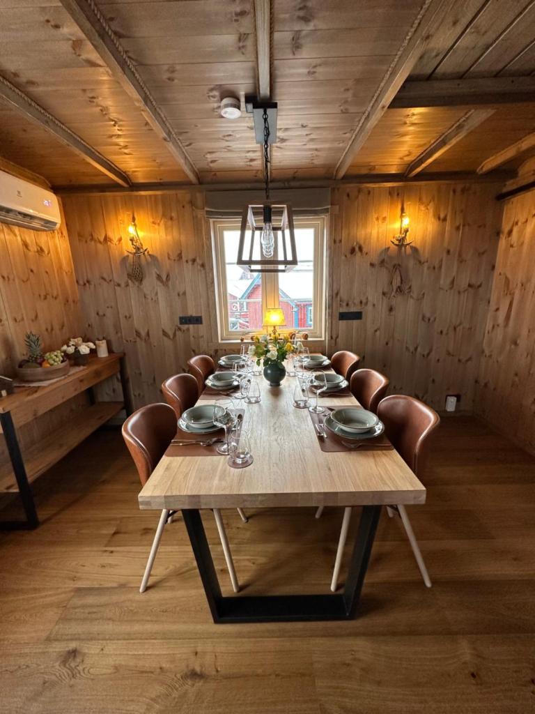 Ingrid Rorbu, Å i Lofoten photo 2