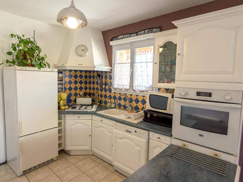 Maison Mèze, 4 pièces, 6 personnes - FR-1-604-19 photo 3