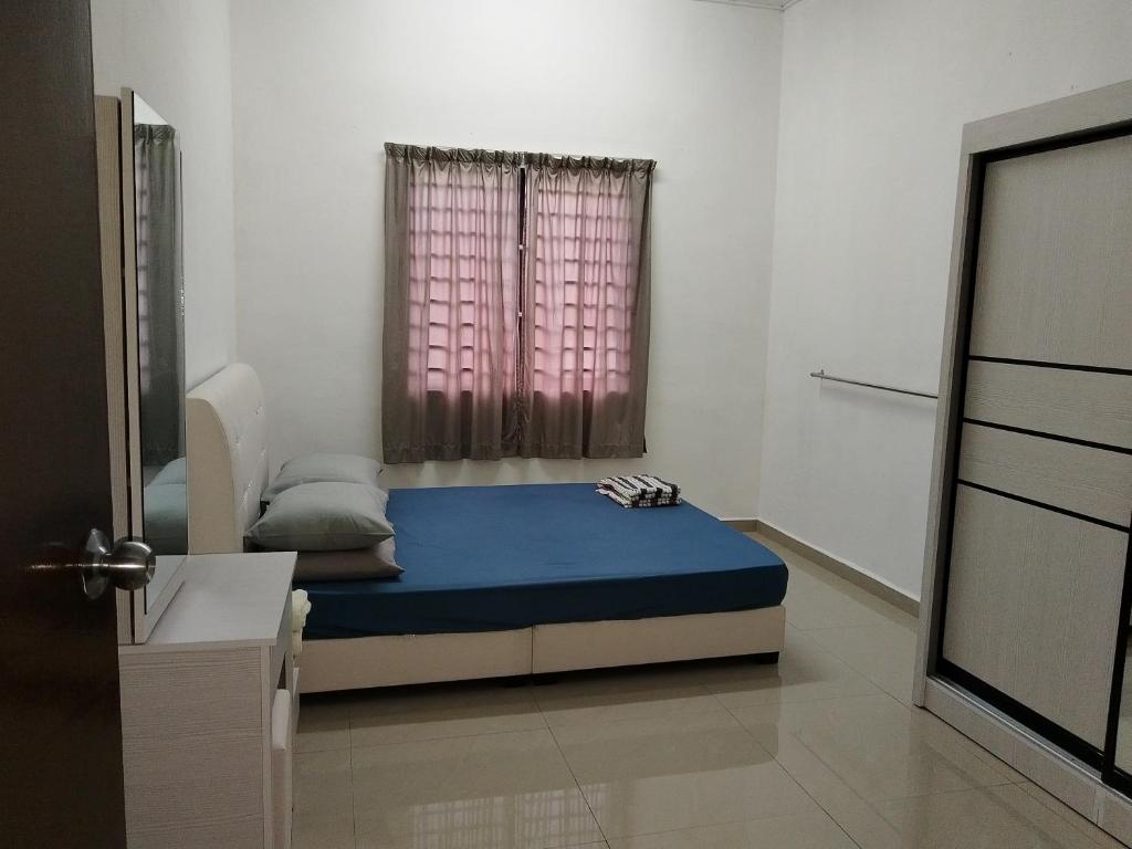 KJS Homestay, Layang-Layang, Johor photo 3