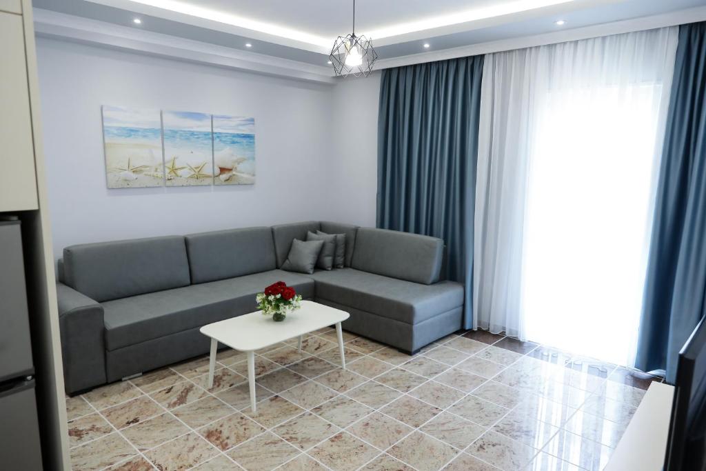 Fishta apartments Q5 35