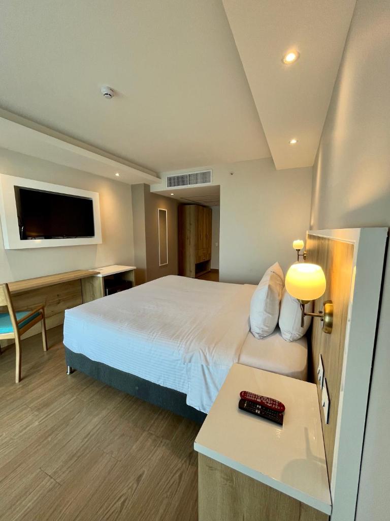Wyndham Garden Cartagena photo 4