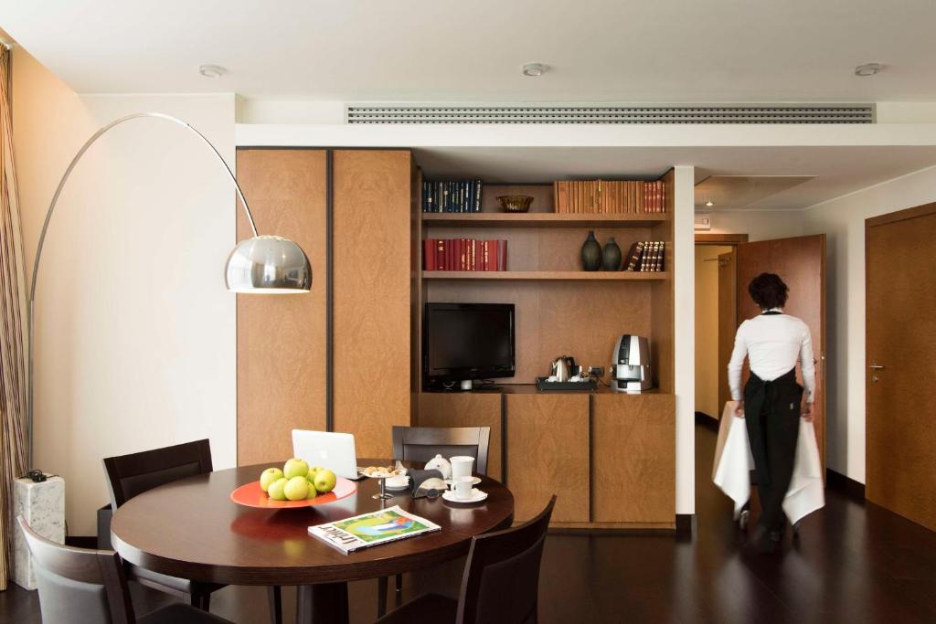 Best Western Premier BHR Treviso Hotel photo 4