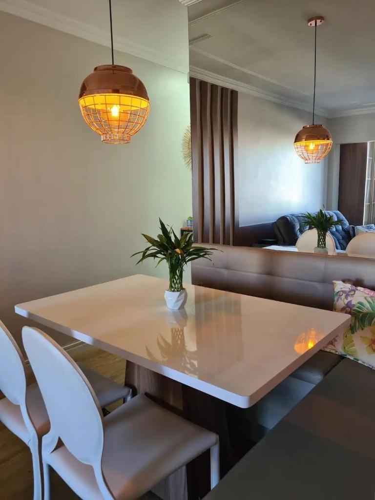 Aconchegante Apartamento decorado e mobiliado