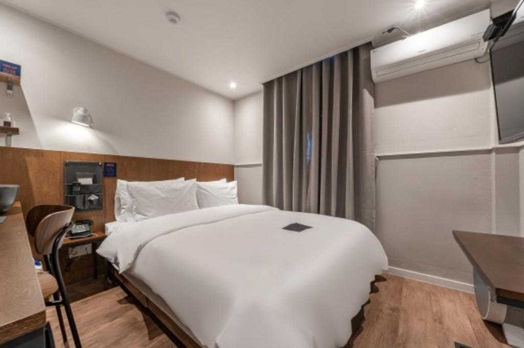 Just Stay Hotel photo 4