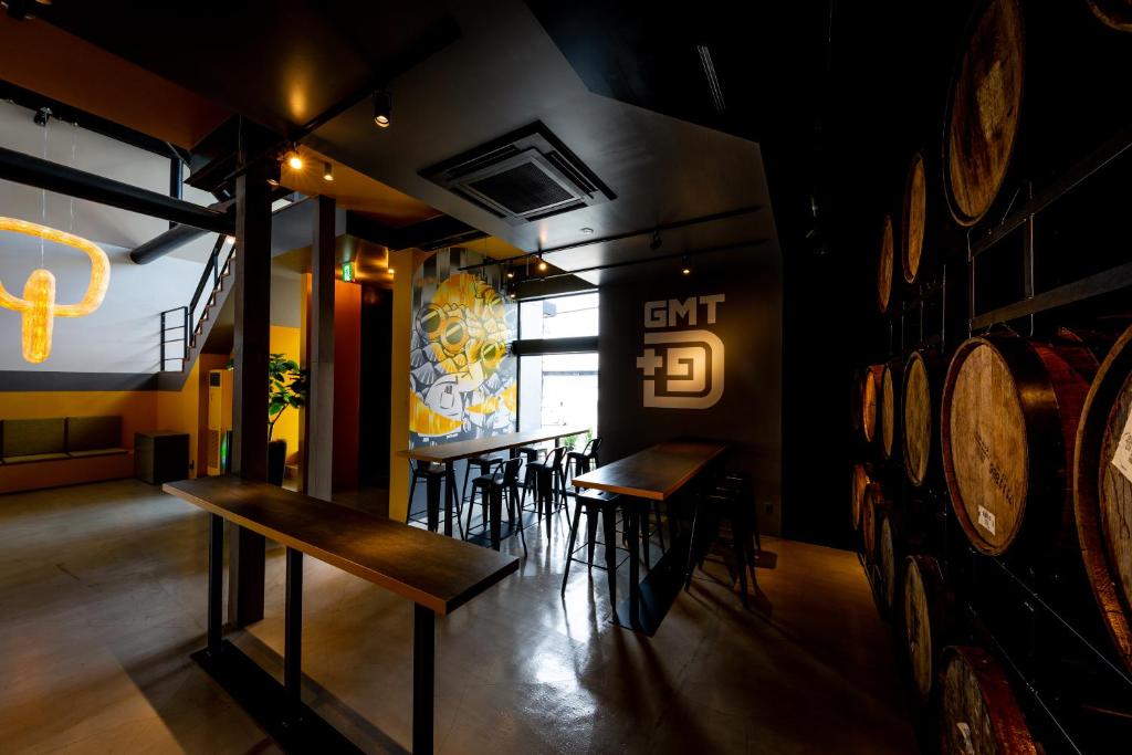 The Villa & Barrel Lounge photo 4