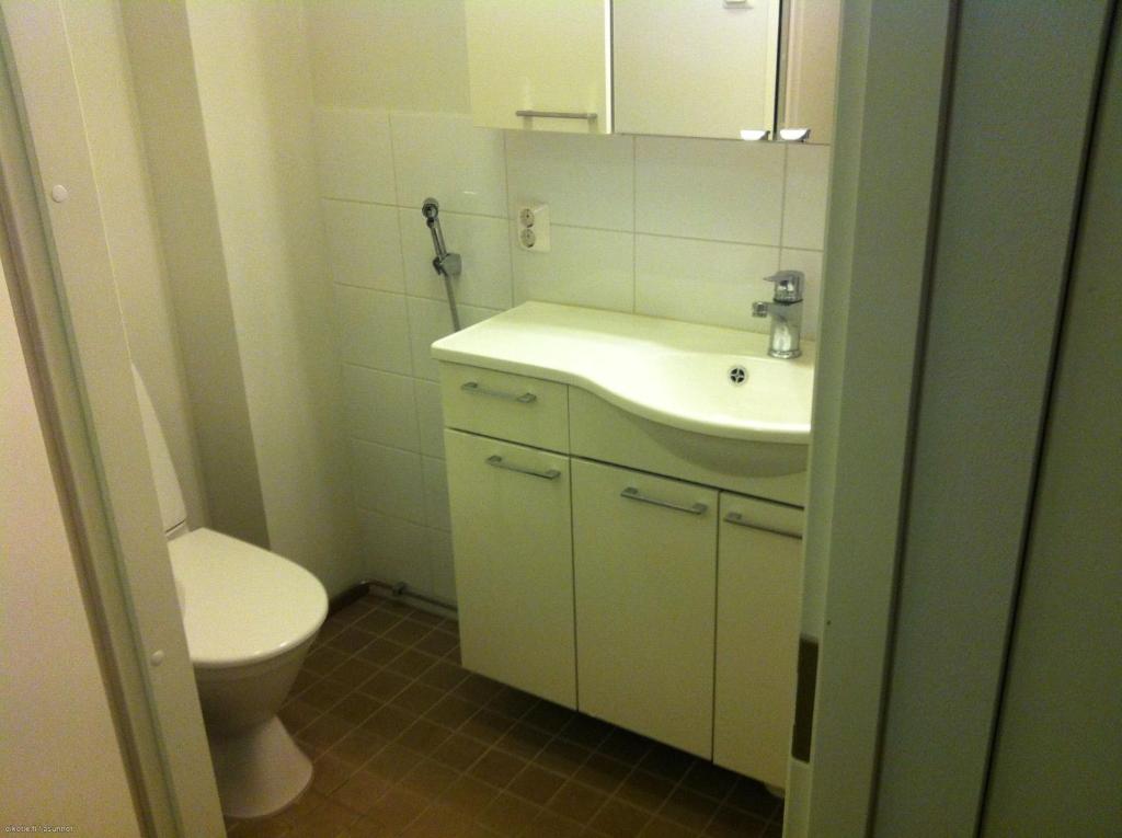 Furnished room for rent in Espoo Suurpelto. photo 4