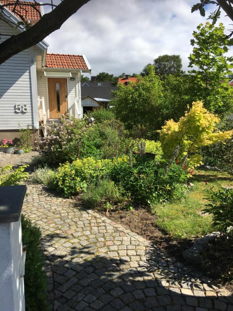 Bo nära strand och city. photo 4