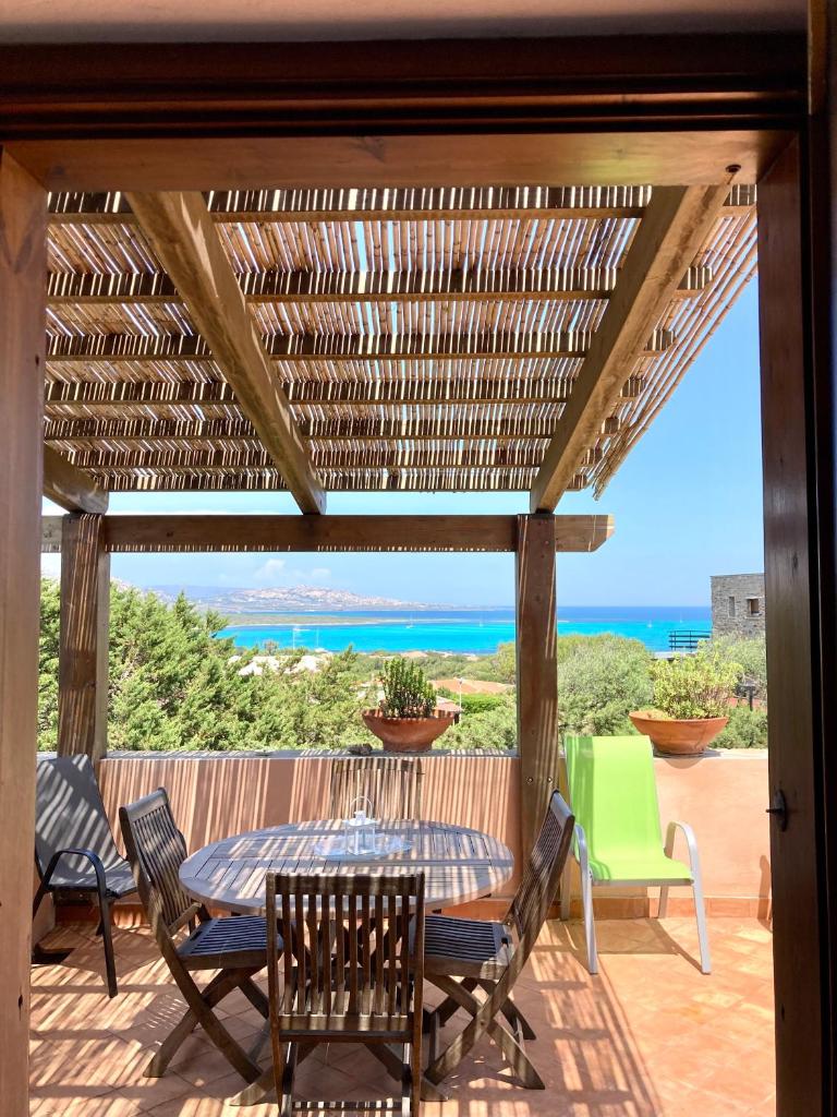 Appartamento Vista Mare - Amazing Sea View Apartment photo 1