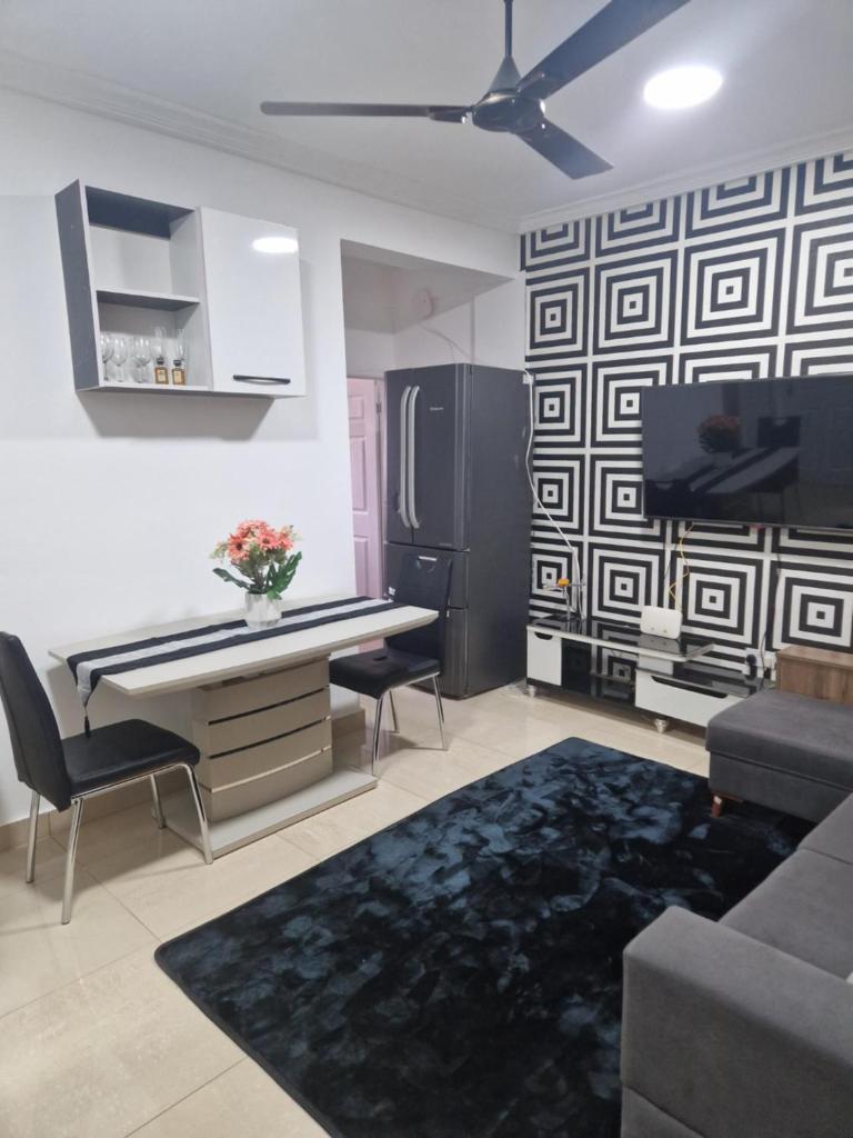 KESEWAA's APARTMENT