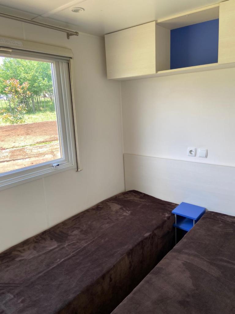 CA Home photo 4