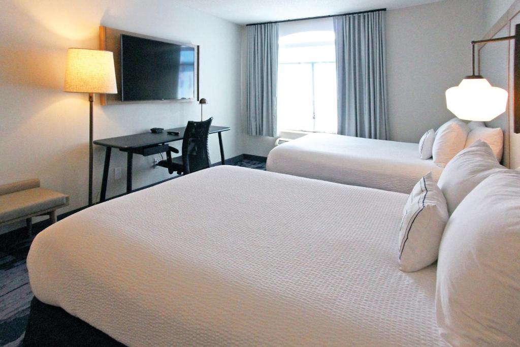Fairfield Inn & Suites by Marriott Charleston Airport/Convention Center photo 4