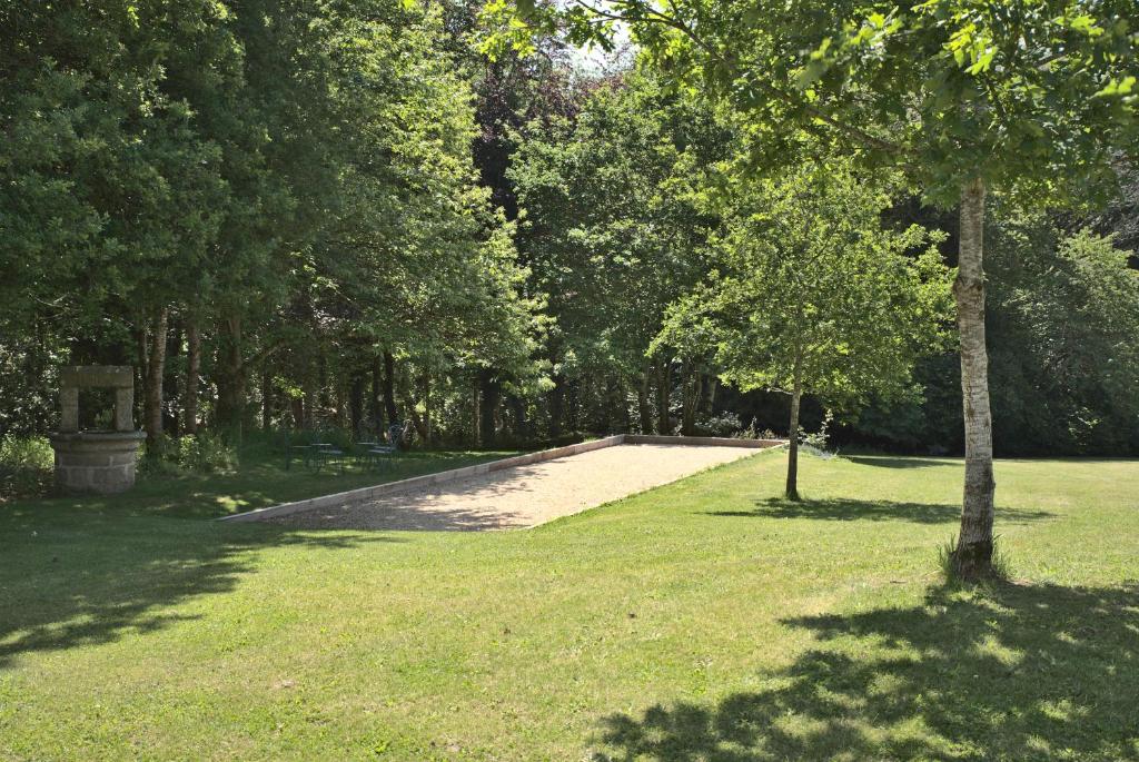Manoir de Kerguestenen photo 3