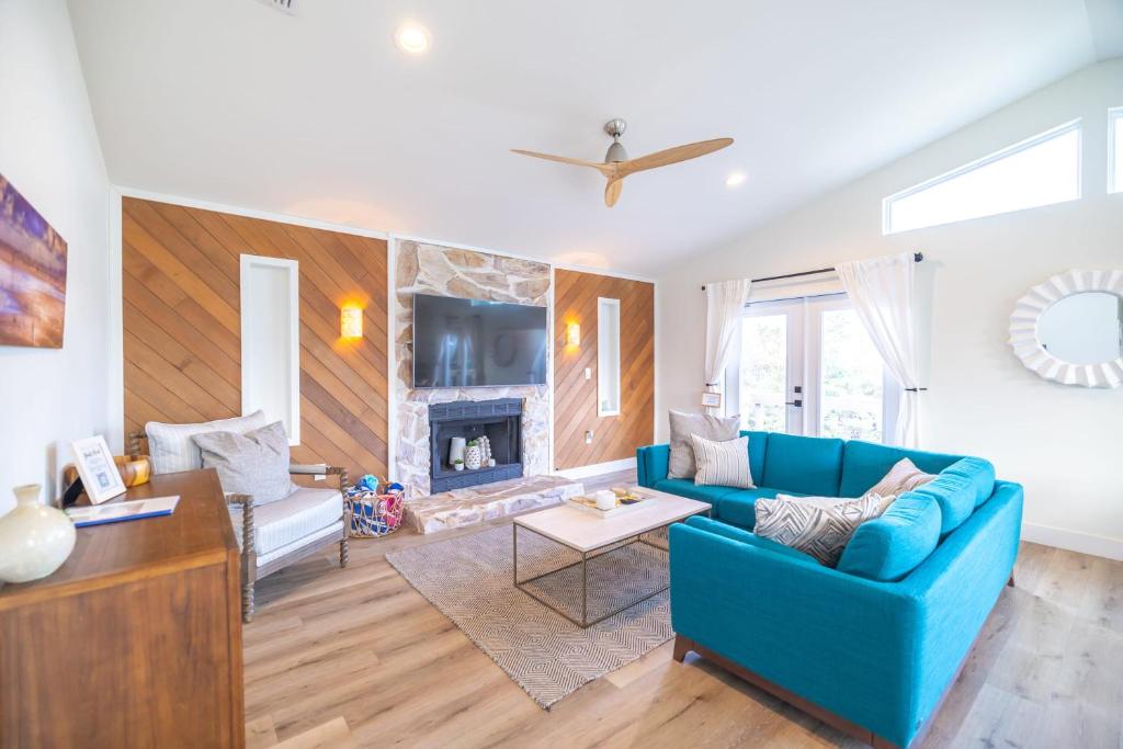 Bright New Beach House with In- Law Suite -- 2 blocks to beach! photo 4