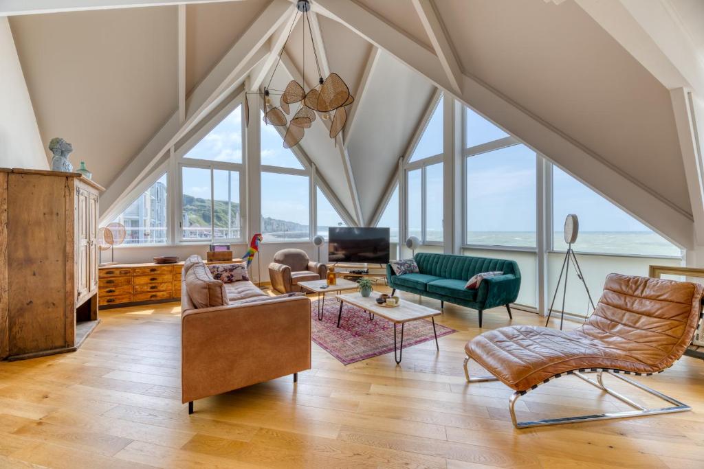 Le poséidon, gîte EXCEPTIONNEL face à la mer avec spa, terrasse, 4 chambres UN VRAI COUP DE COEUR photo 1