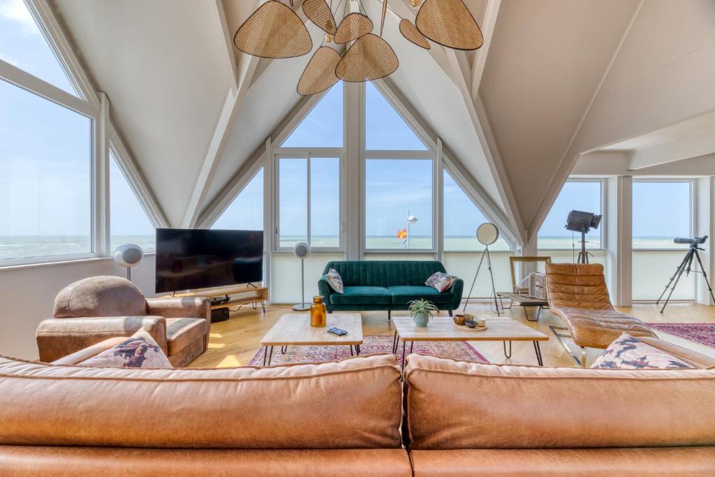 Le poséidon, gîte EXCEPTIONNEL face à la mer avec spa, terrasse, 4 chambres UN VRAI COUP DE COEUR photo 2