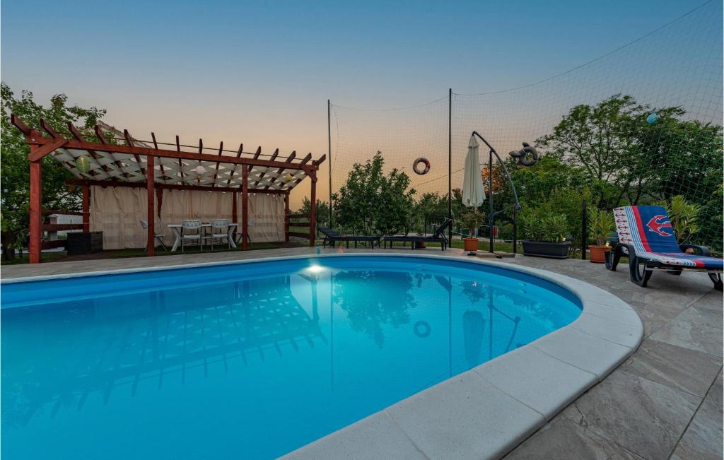 Amazing Home In Razanac With Outdoor Swimming Pool, Wifi And 3 Bedrooms photo 2