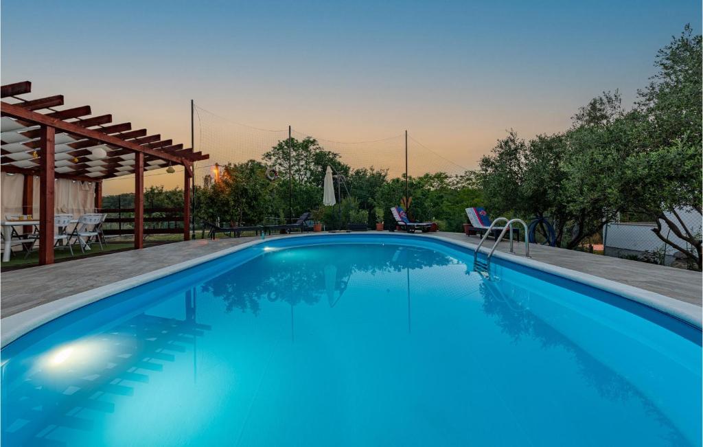 Amazing Home In Razanac With Outdoor Swimming Pool, Wifi And 3 Bedrooms photo 4