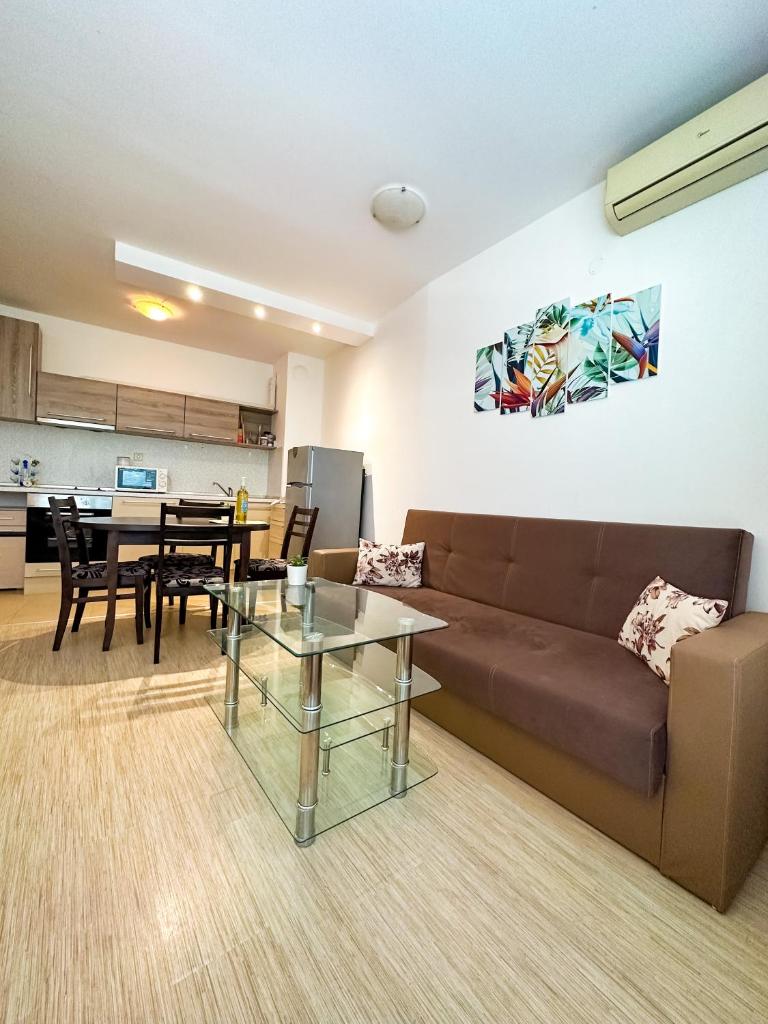 Sunshine Romance Apartment photo 3