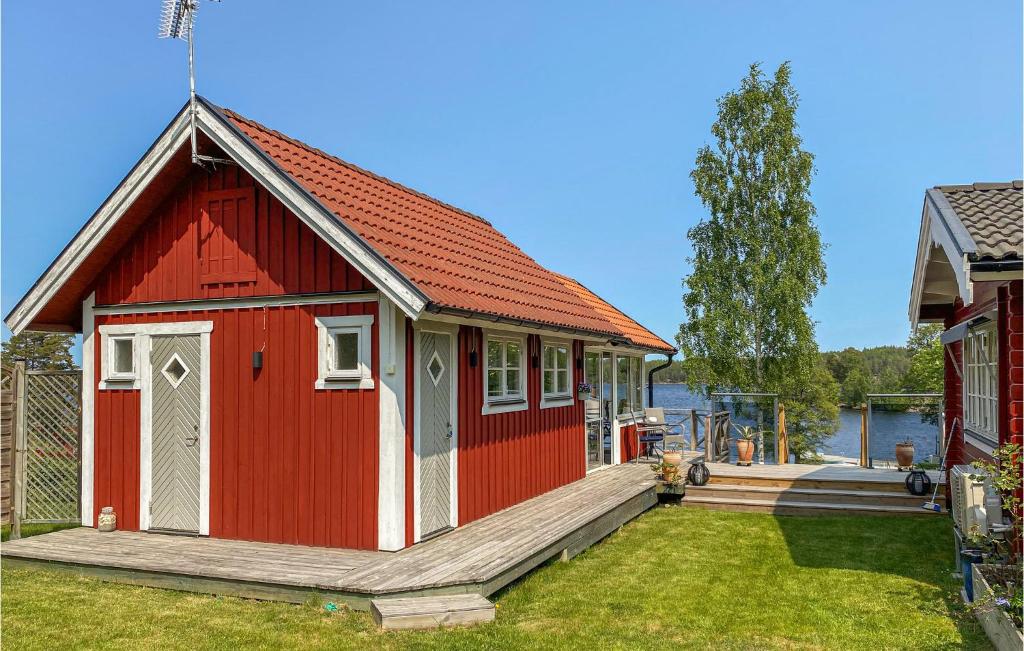 Amazing Home In Boxholm With Internet photo 2
