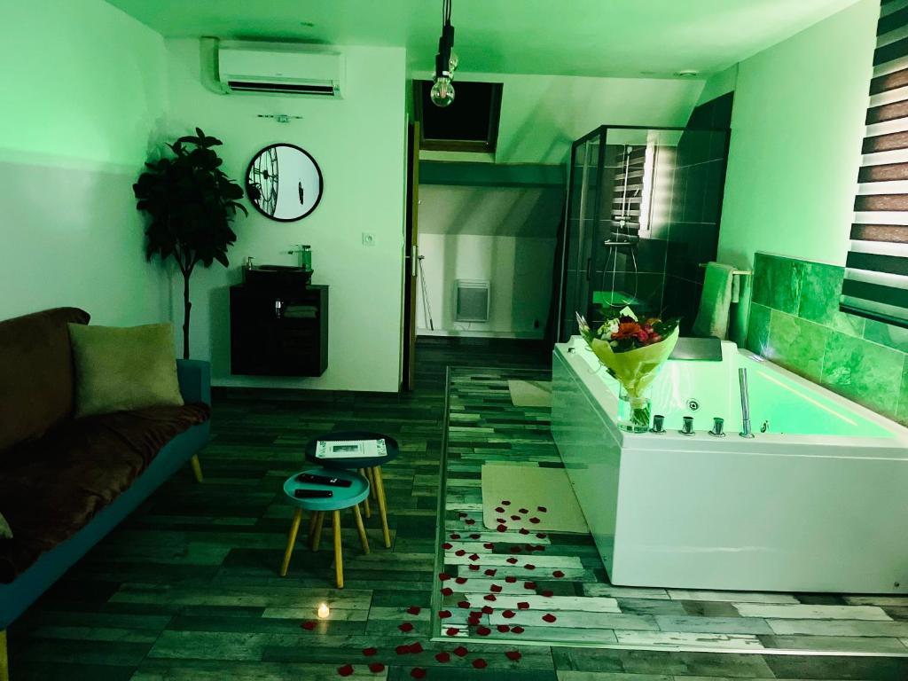 La Bulle de Romance - Love Room photo 4