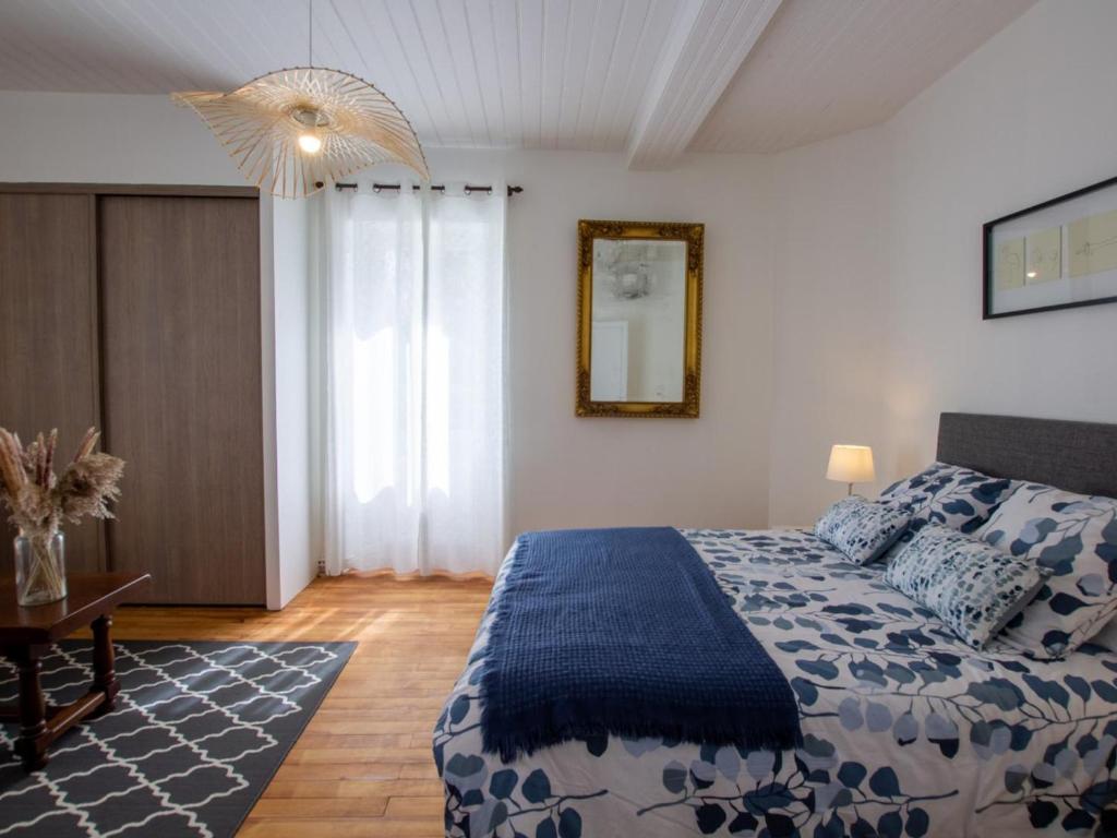 Gîte Tocane-Saint-Apre, 4 pièces, 6 personnes - FR-1-616-314 photo 3