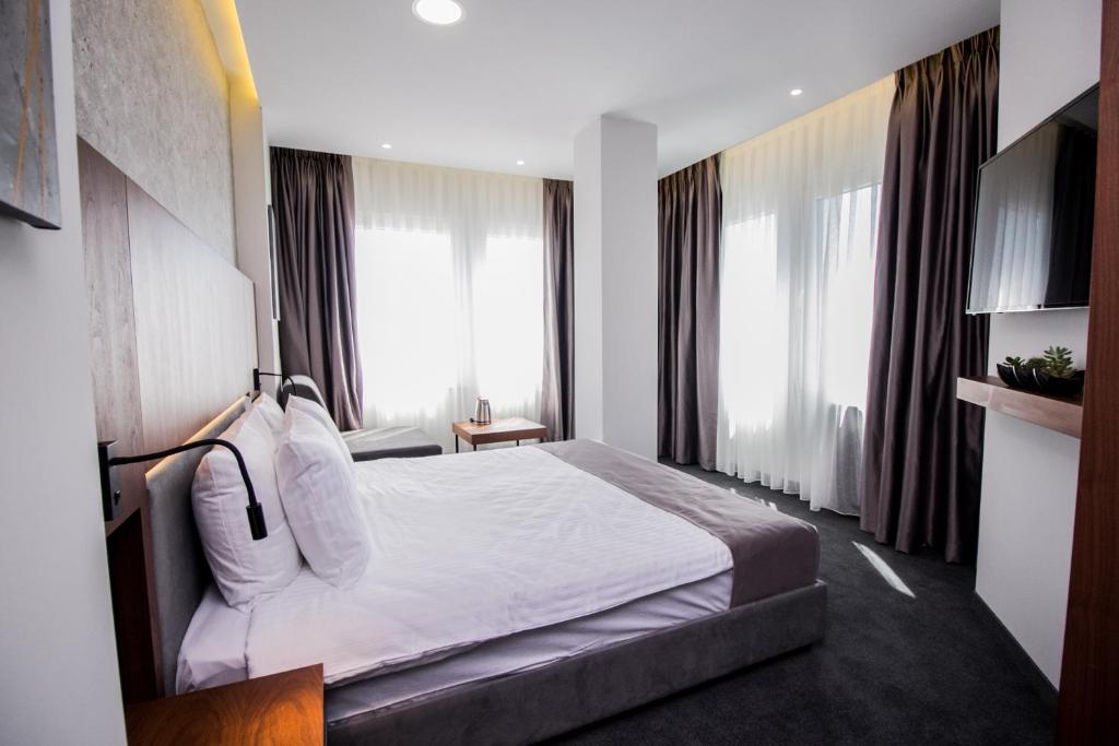 Hotel Bograd - Apartments & Lounge Station photo 1