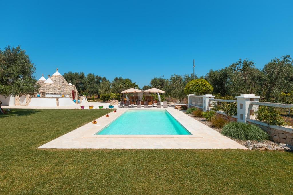 Trulli Olea with Pool photo 2