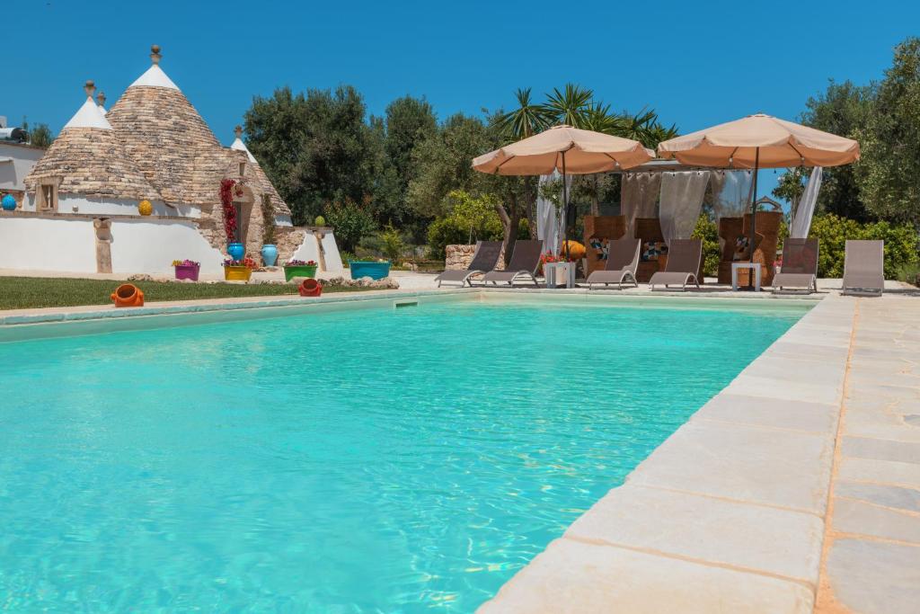 Trulli Olea with Pool photo 4