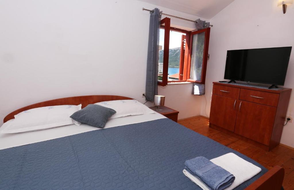 Guest House Roses photo 3