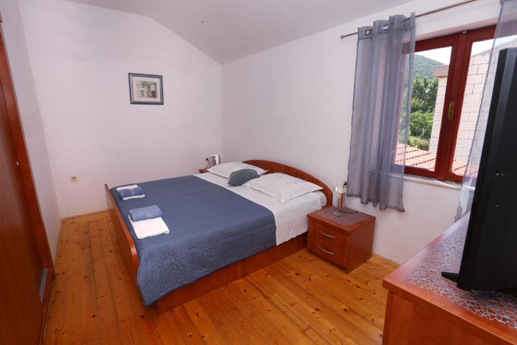 Guest House Roses photo 4