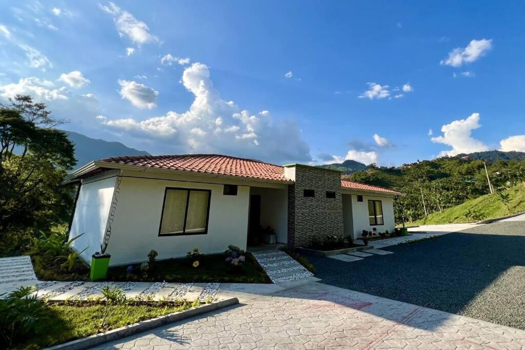 Hermosa casa campestre photo 4