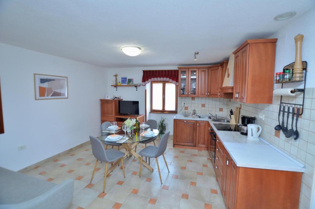 House Marie photo 3