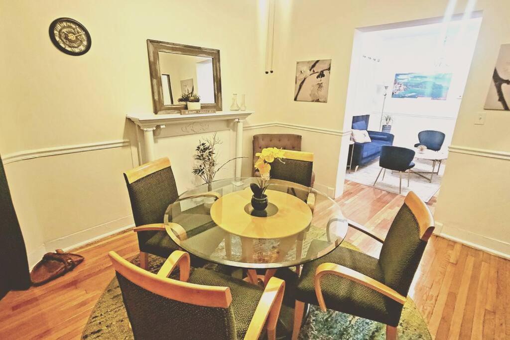 Chateau de Woodlawn - Peaceful 3 bedroom apartment. photo 2