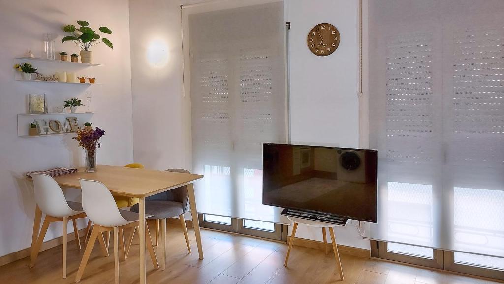 Precioso apartamento duplex en el centro de Olot photo 2