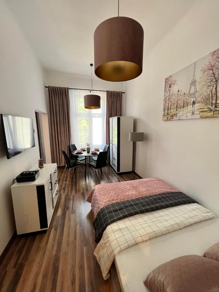 Apartamenty Lenart - Tap to explore photos