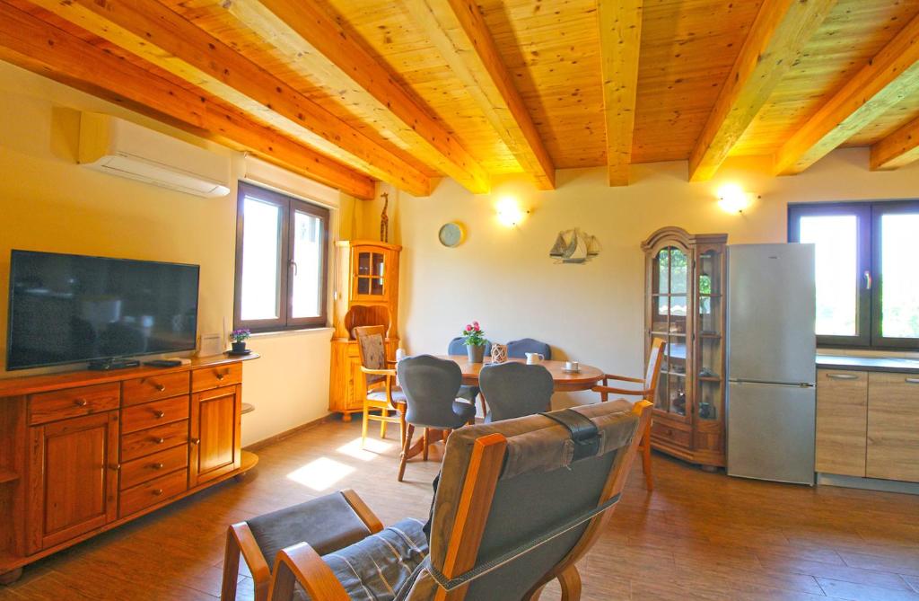 House Stella 1319 photo 1