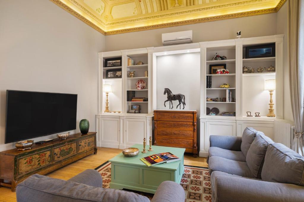 Garzilli Deluxe Apartment by DomuSicily photo 4