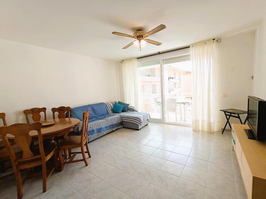 Villa Service - Maricel M photo 4