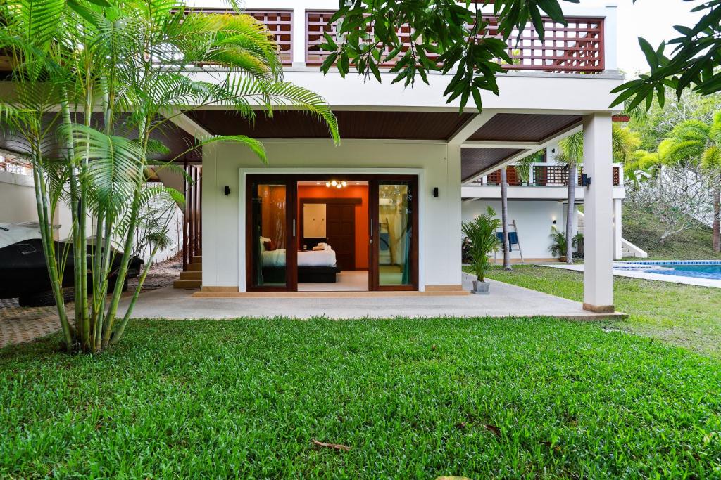 Cliff Haven Villa Krabi photo 3